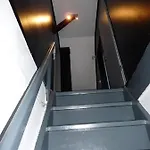 In Hassel Apartment *